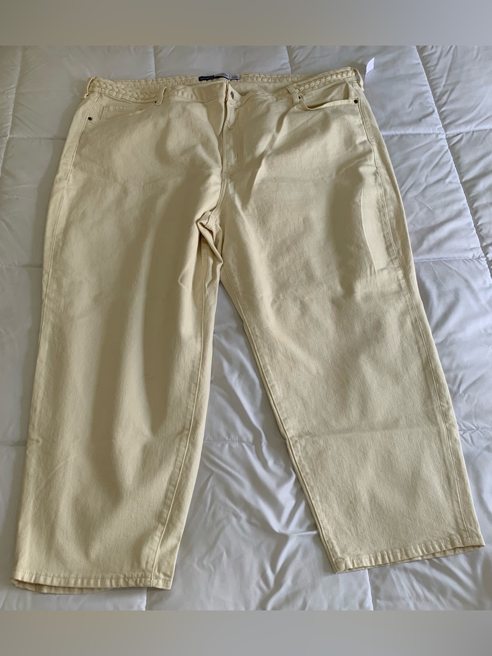 New with tags OLD NAVY pants womens size 30